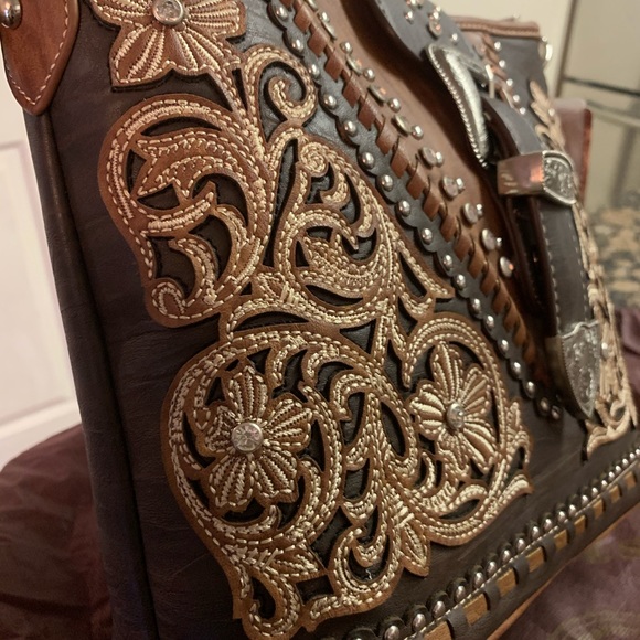 Montana west leather conceal carry purse - Picture 8 of 11